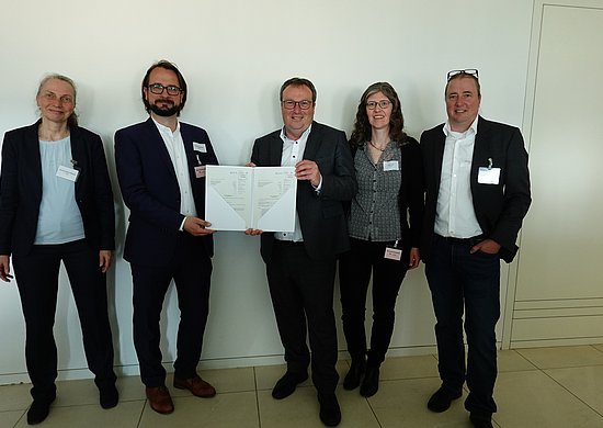 Übergabe des Förderbescheides durch NRW Umweltminister Oliver Krischer